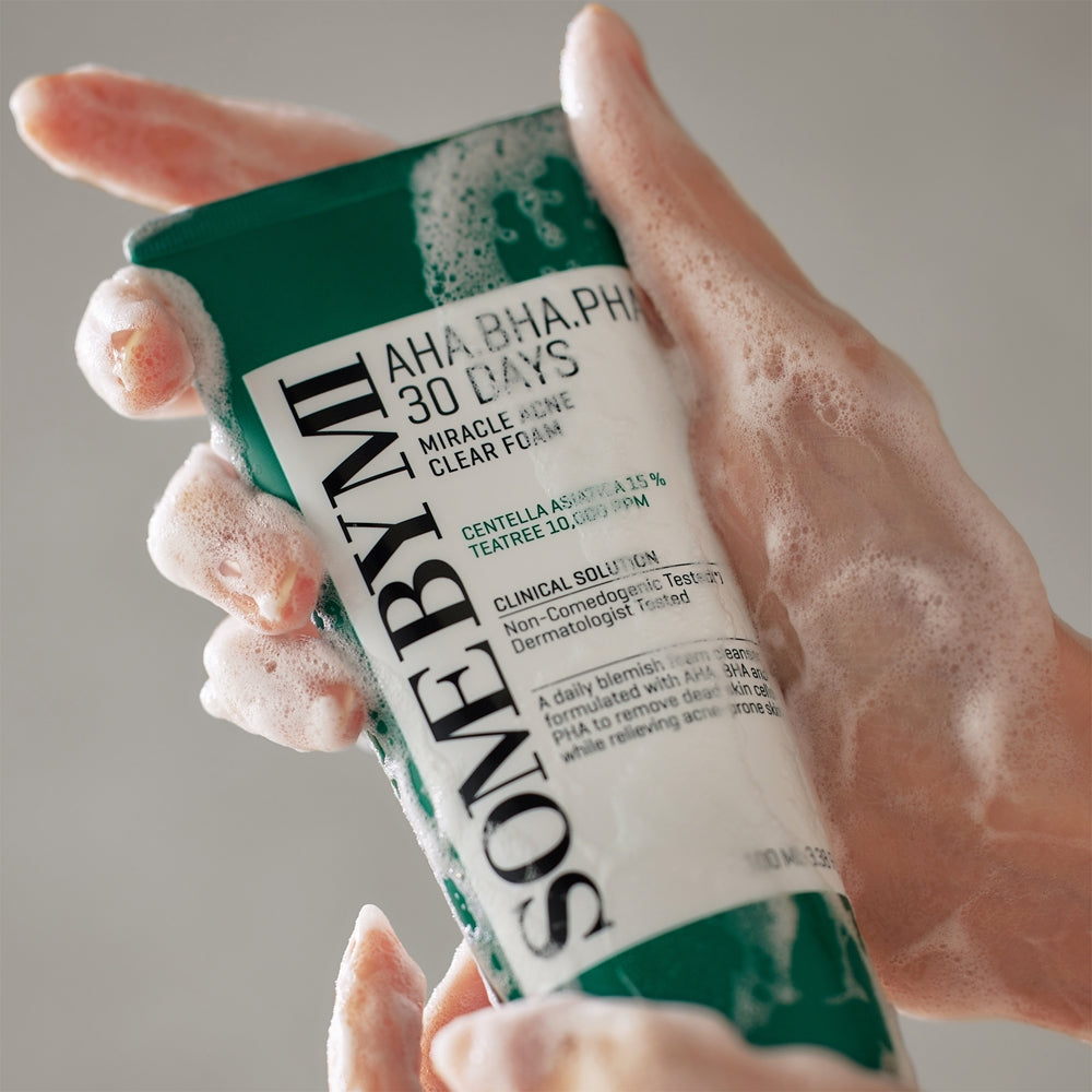 AHA BHA PHA 30 Days Miracle Acne Clear Foam