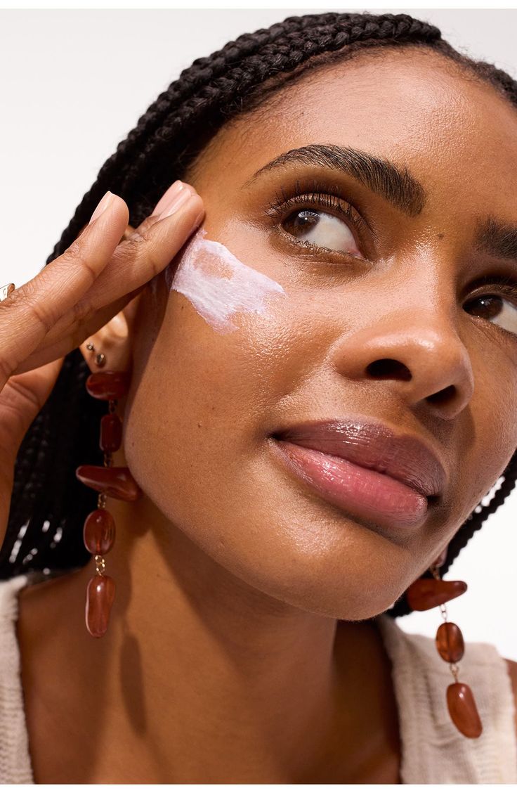 Truecica Mineral Calming Tone-Up Suncream